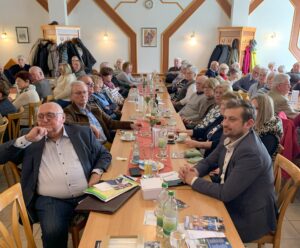 Traditionelles Fischessen in Obererthal